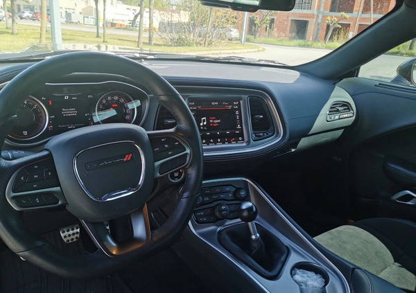Dodge Challenger cena 219900 przebieg: 6490, rok produkcji 2021 z Kórnik małe 232